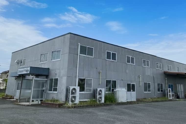 高島工場外観